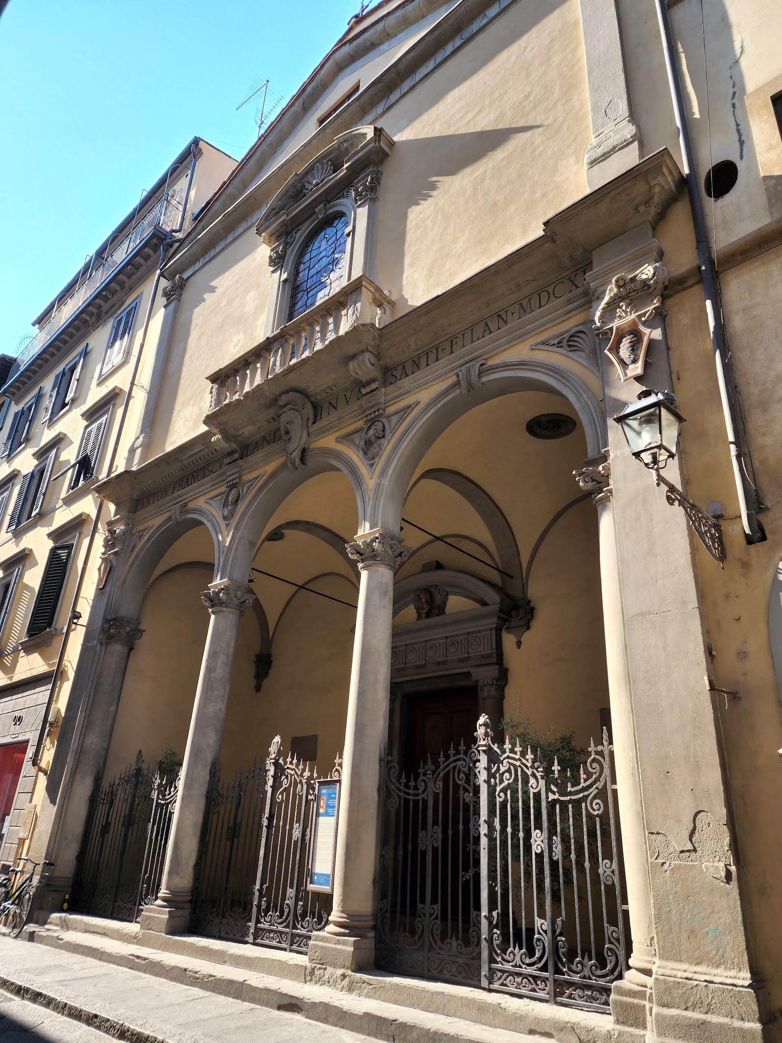 The Madonna de' Ricci — The Dung and the Shrine