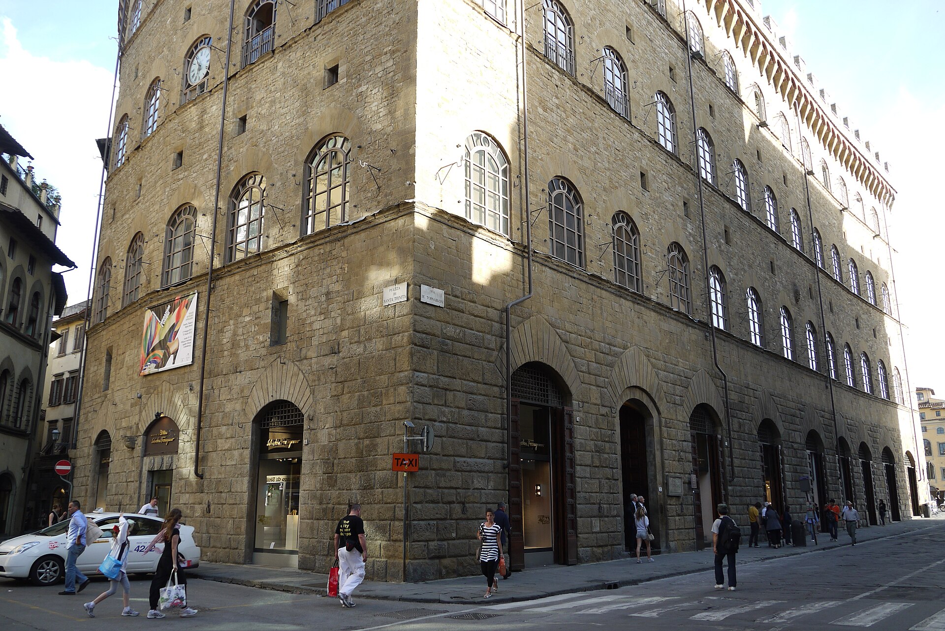 Palazzo Spini Feroni — Salvatore Ferragamo