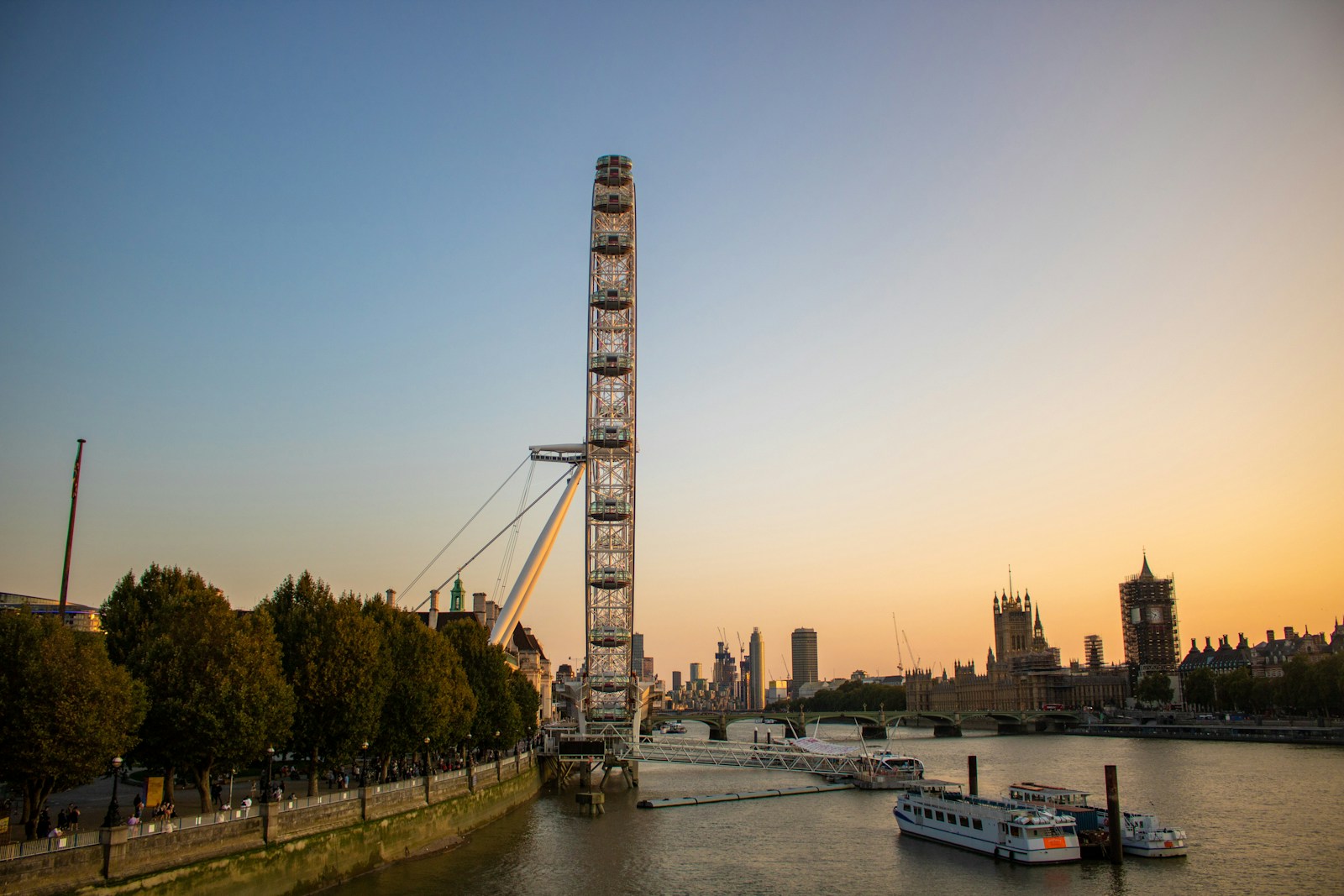 Victoria Embankment & the Great Stink