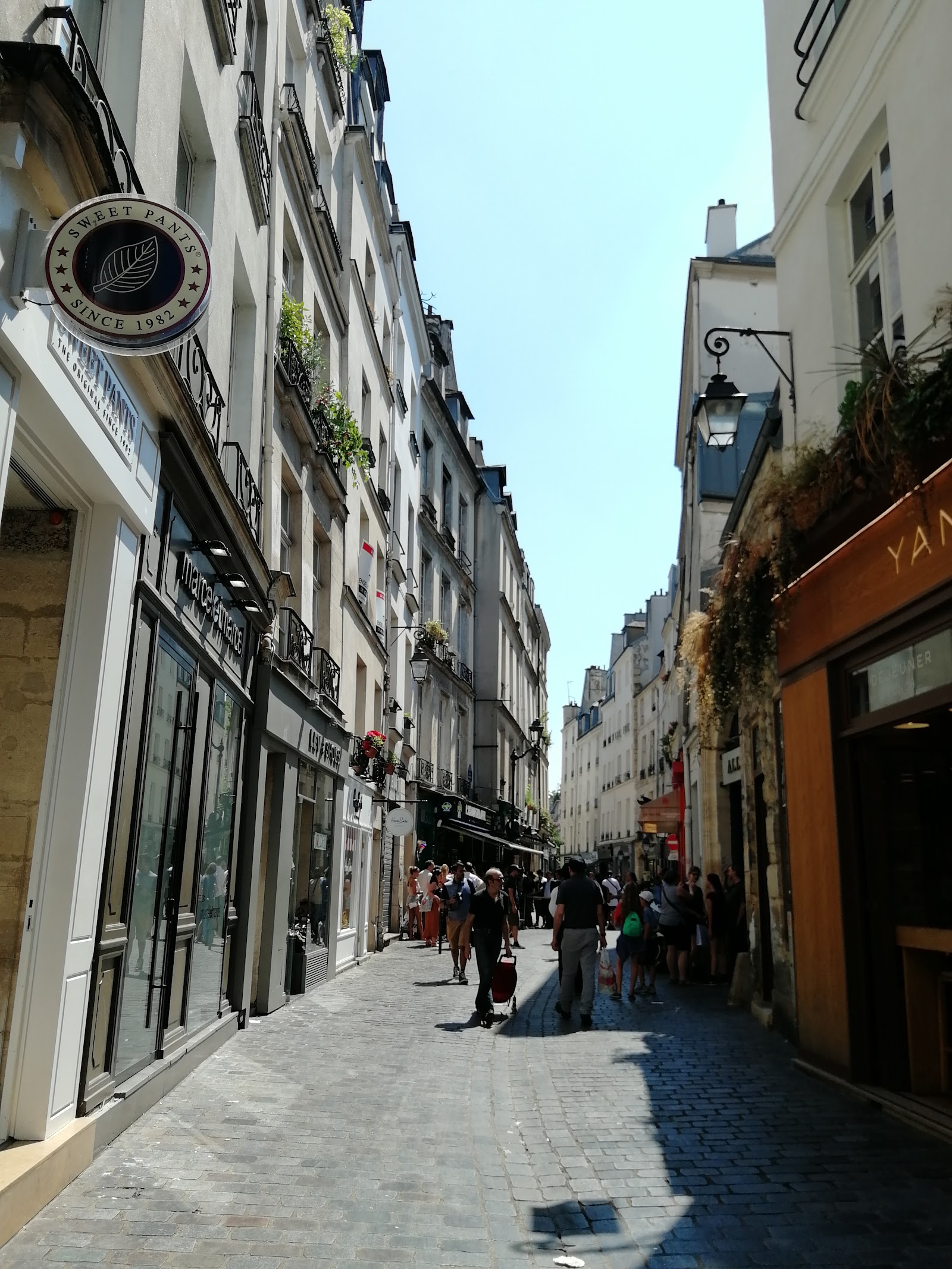 Rue des Rosiers — The Pletzl