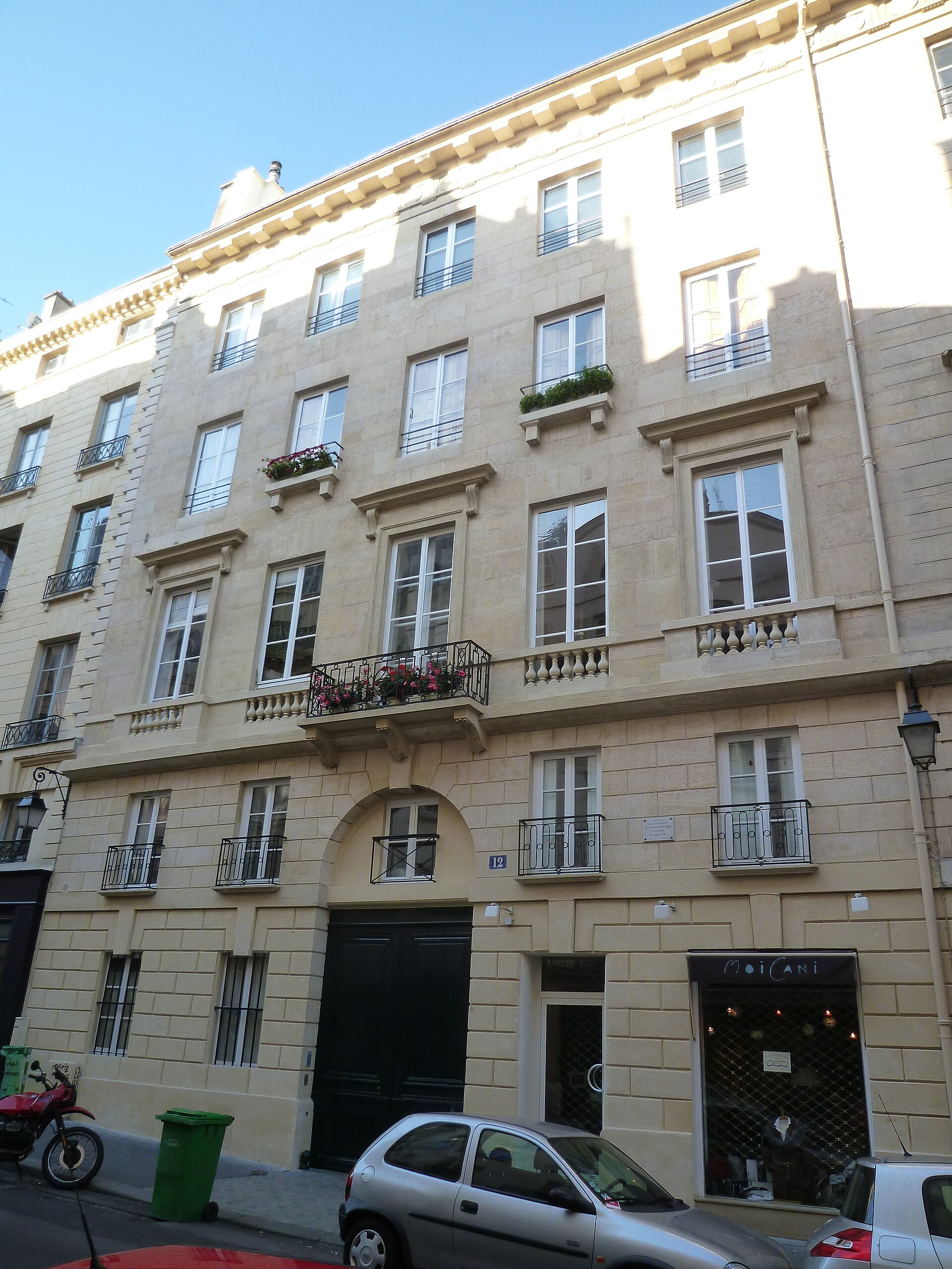 12 Rue de l'Odéon — Sylvia Beach