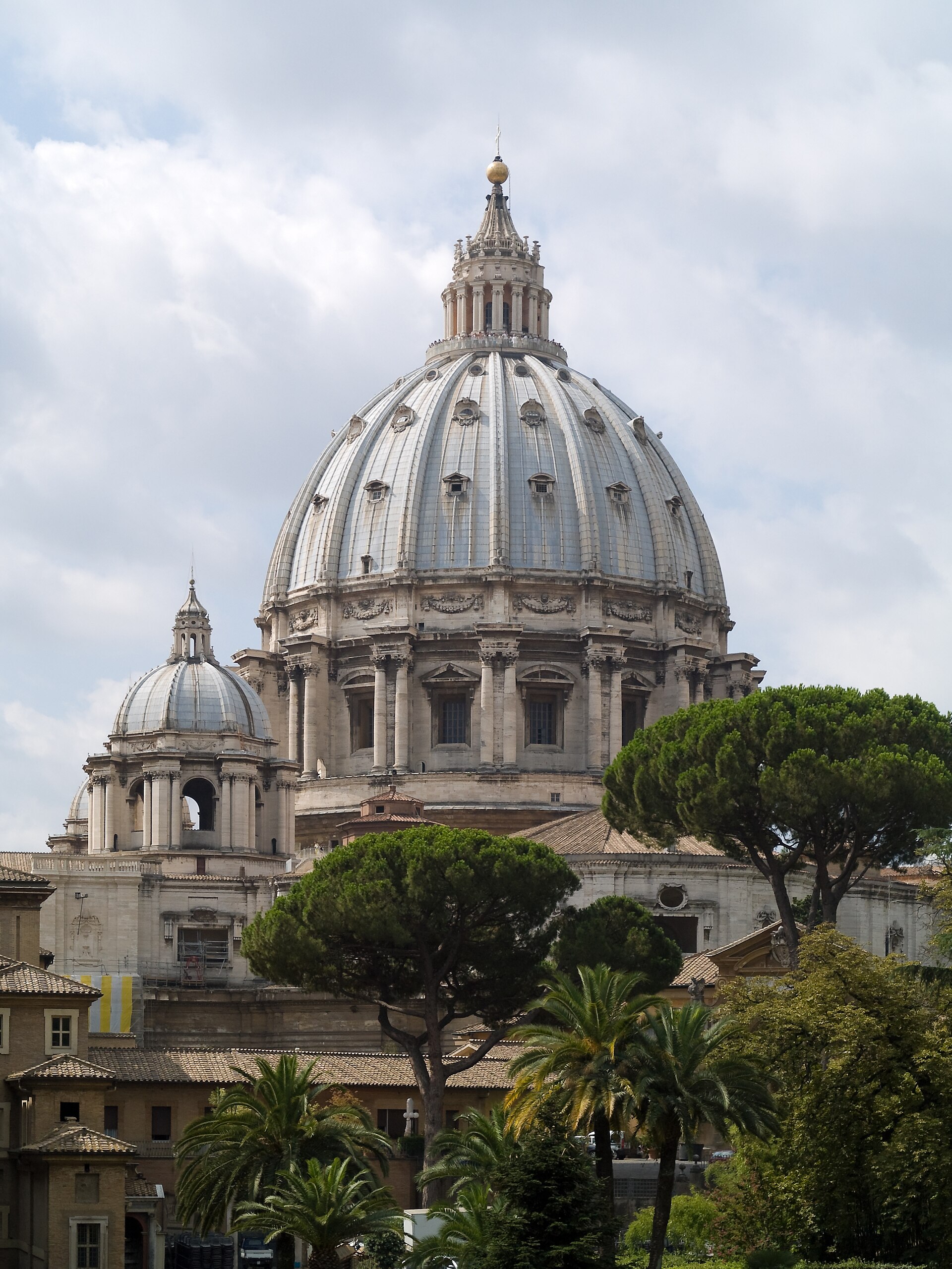 The Dome and the Pietà